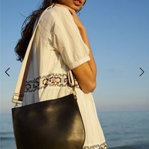 Madewell Black Leather Transporter Saddlebag